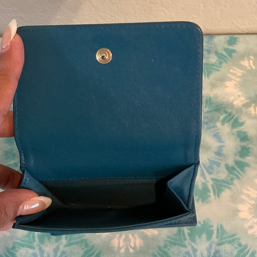 CHANEL Teal Blue Timeless CC Trifold Compact Leather Wallet - Picture 9 of 16